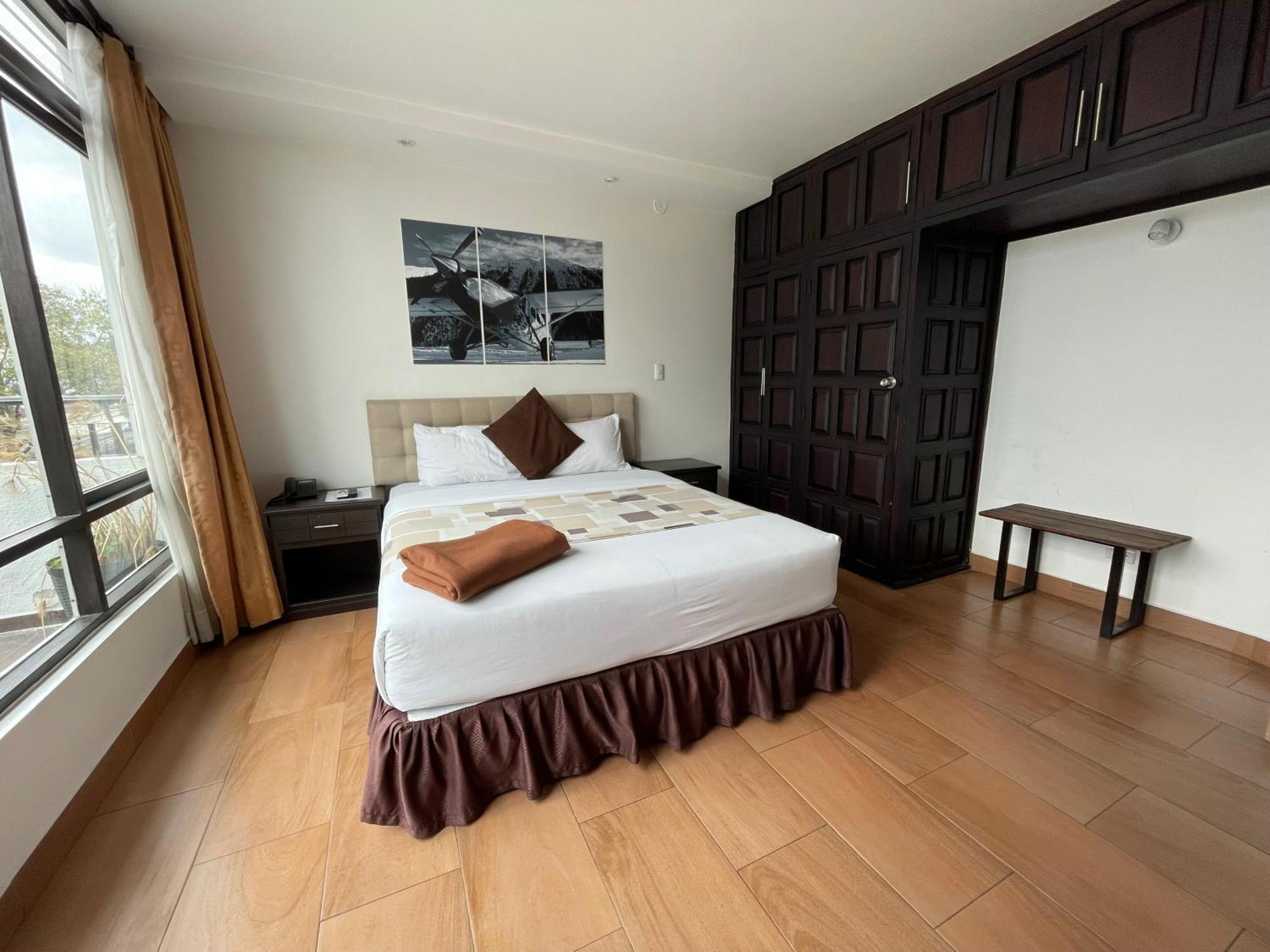 Air Suites Hotel Boutique Quito Exterior foto